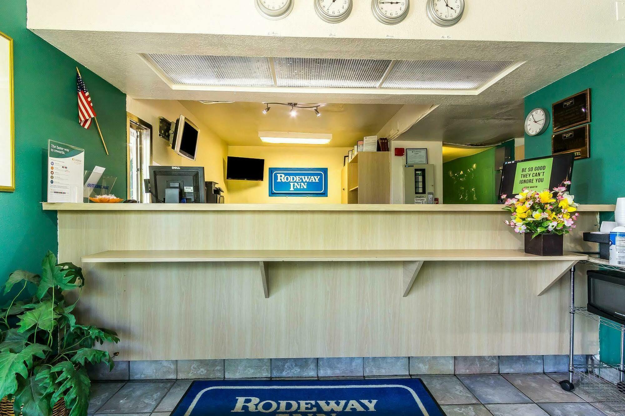 Rodeway Inn Нашвил Екстериор снимка